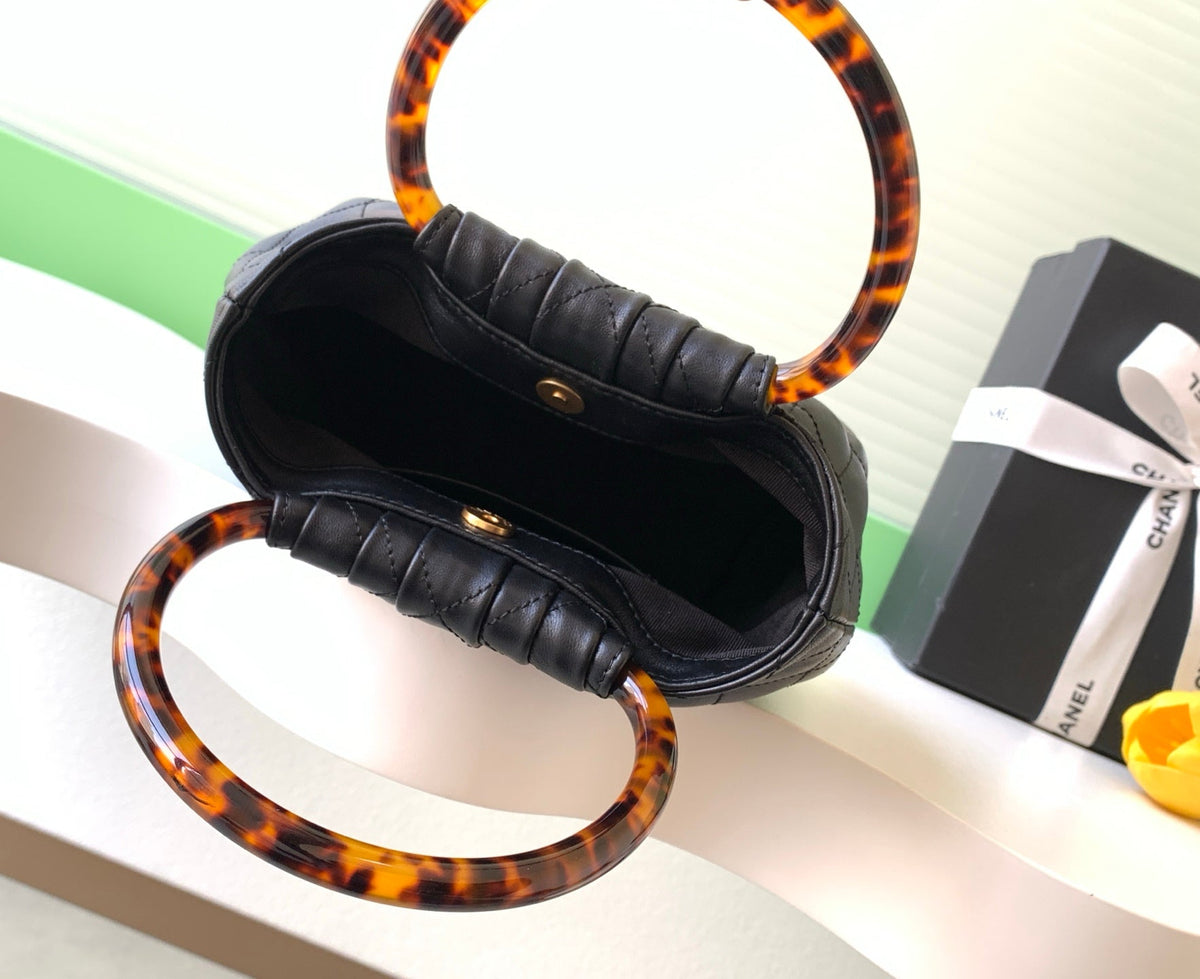 CC 26C Lambskin Bag Tortoiseshell Handle Edition